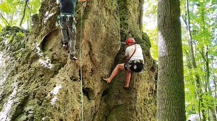 Von der Halle an den Felsen | © DAV Würzburg Von der Halle an den Felsen | © DAV Würzburg