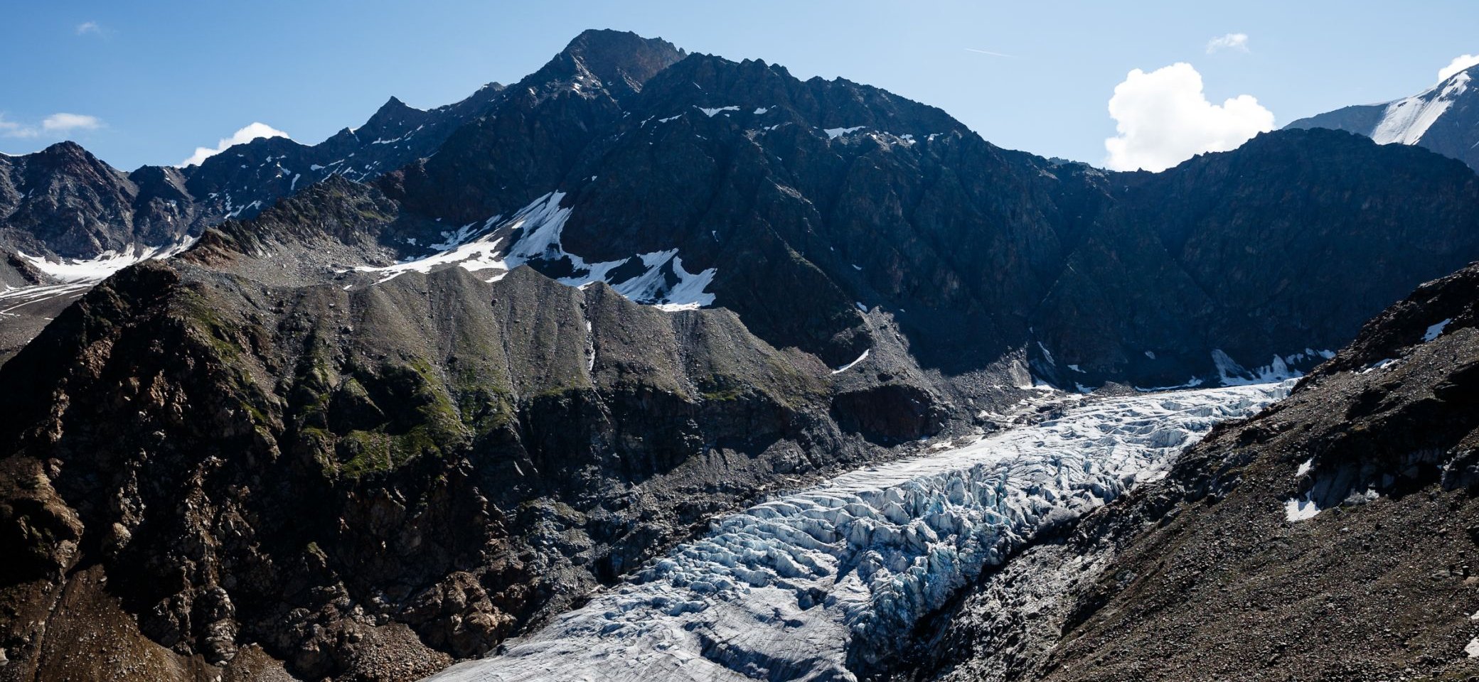 Gewaltiger Gletscher der beginnt zu schmelzen | © DAV/Marco Kost